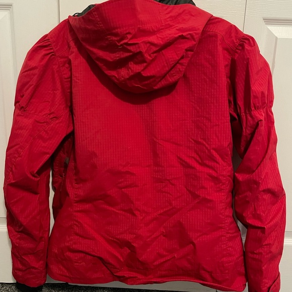 Columbia Women's XLarge Red Titanium Hooded Omni Tech Belted Outdoor Coat - Picture 2 of 5